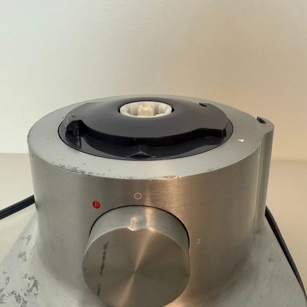DeLonghi DFP250 9-Cup Food Processor‎ Stainless Motor BASE ONLY - Tested & Works